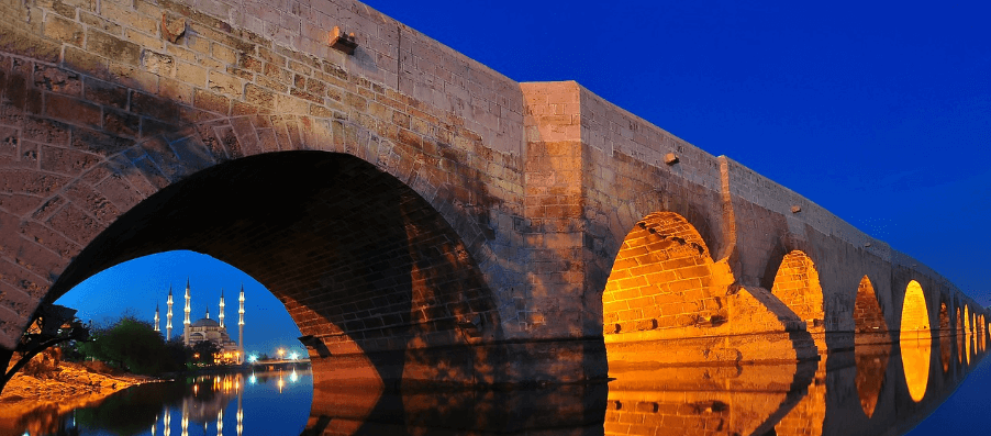 Adana Taş Köprü